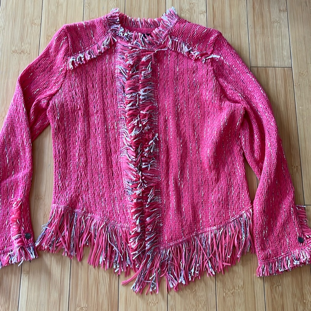 Beautiful Women Fringe knit Sweater Blazer Zara  Size PS Excellent Condition